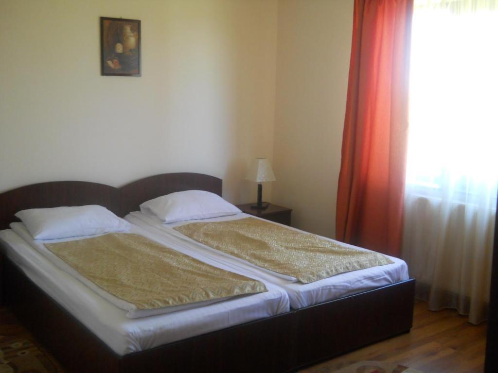 Pensiunea Roua Muntilor Sîmbăta de Sus Rom bilde